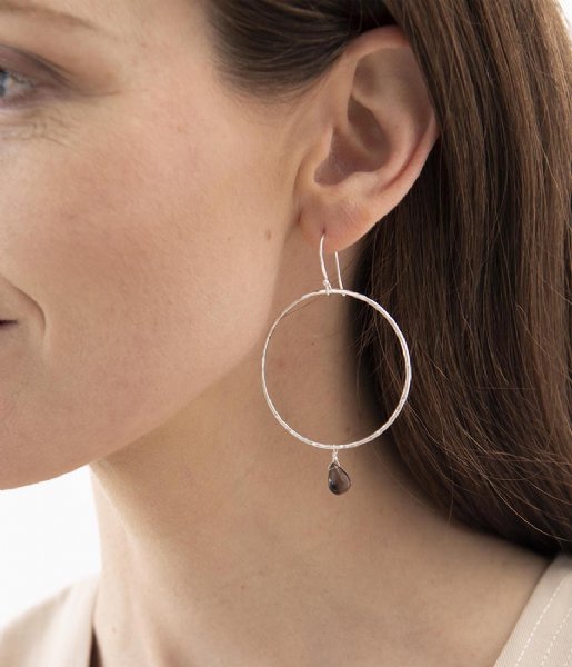 A Beautiful Story Oorbellen Embrace Smokey Quartz Silver Earrings Zilver A Beautiful Story Oorbellen Embrace Smokey Quartz Silver Earrings Zilver