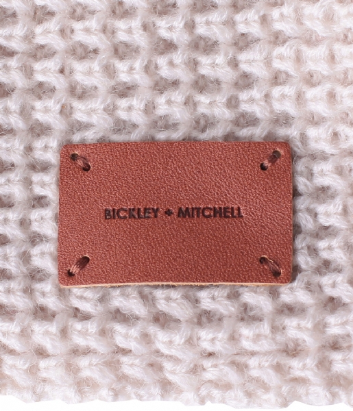 BICKLEY AND MITCHELL  Infinity linen (17)