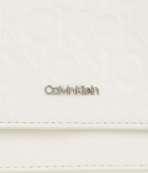Calvin Klein  Ck Must Mini Bag Emb Mono Marshmallow (YAL)