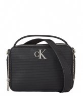 Calvin Klein Minimal Monogram Camera Bag18 T Black (BDS)