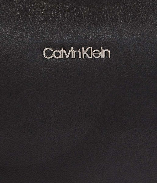 Calvin Klein  Ck Must Soft Crossbody Bag Ck Black (Beh)