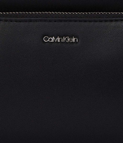 Calvin Klein  Ck Must Camera Bag Ck Black (Beh)