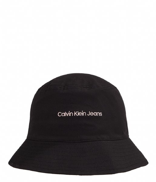 Calvin Klein  Institutional Bucket Black-Pale Conch (00T)