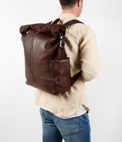 Cowboysbag Dagrugzak Backpack Porto 15.6 Inch X Saskia Weerstand Brown (500)