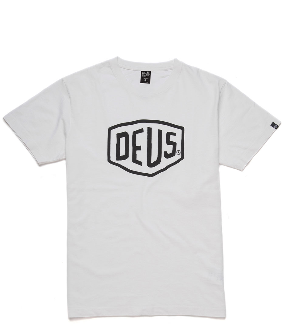 Deus T-shirt Shield Tee White | The Little Green Bag
