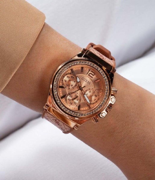 Guess  Watch Charisma GW0699L2 Rose Gold Colored