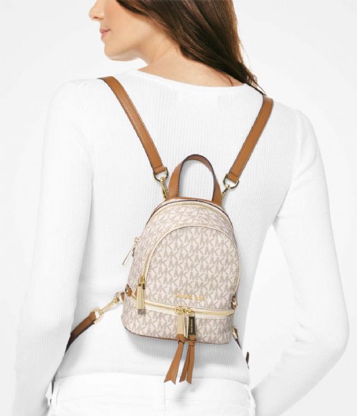Michael Kors  Rhea Zip Xtra Small Messenger Backpack Vanilla (150)