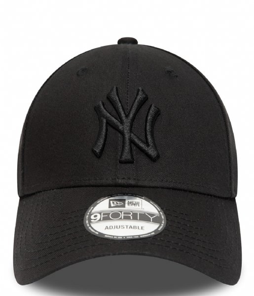 New Era  New York Yankees League Essential 9Forty Black Black