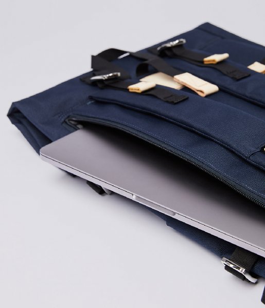 Sandqvist Laptop rugzak Bernt 13 Inch navy with natural leather (1373) Sandqvist Laptop rugzak Bernt 13 Inch navy with natural leather (1373)