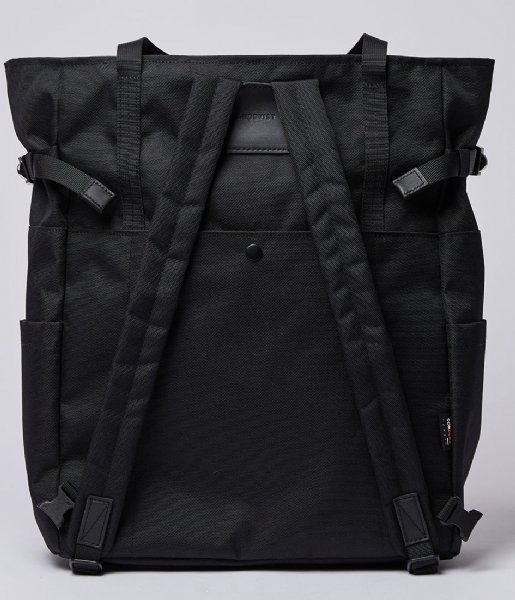 Sandqvist Dagrugzak Roger 15 Inch black with black leather (1383) Sandqvist Dagrugzak Roger 15 Inch black with black leather (1383)