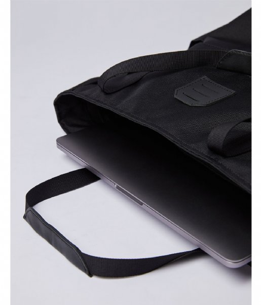 Sandqvist Dagrugzak Roger 15 Inch black with black leather (1383) Sandqvist Dagrugzak Roger 15 Inch black with black leather (1383)