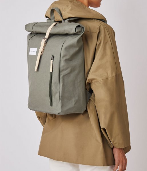 Sandqvist Laptop rugzak Dante 15 Inch Dusty green with natural leather (SQA1577) Q3-20 Sandqvist Laptop rugzak Dante 15 Inch Dusty green with natural leather (SQA1577) Q3-20