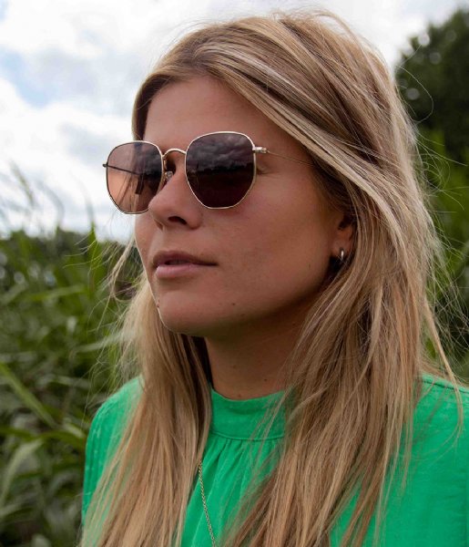 The Little Green Bag Zonnebril Sunglasses Levisa Goud & Helder Beige