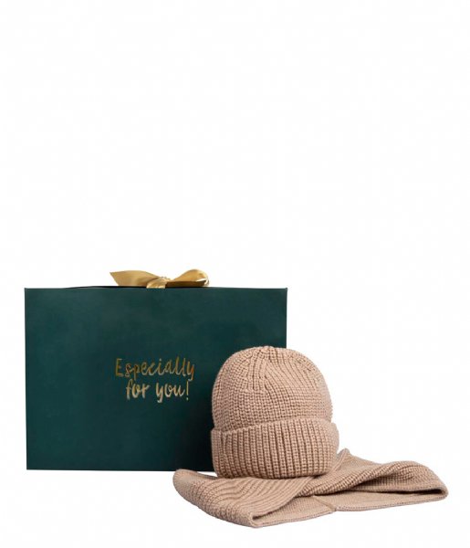 The Little Green Bag  Giftbox Classic Boys Kids Mini Beanie and Col Camel (370)
