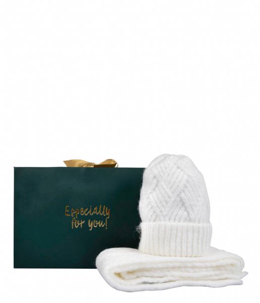 The Little Green Bag  Giftbox Cozy Girls Kids Beanie and Scarf Marshmellow (205)