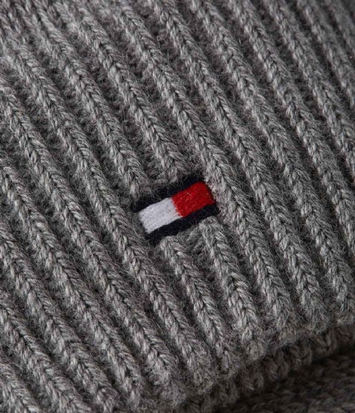 Tommy Hilfiger  Essential Flag Knitt Mid Grey Heather (P03)