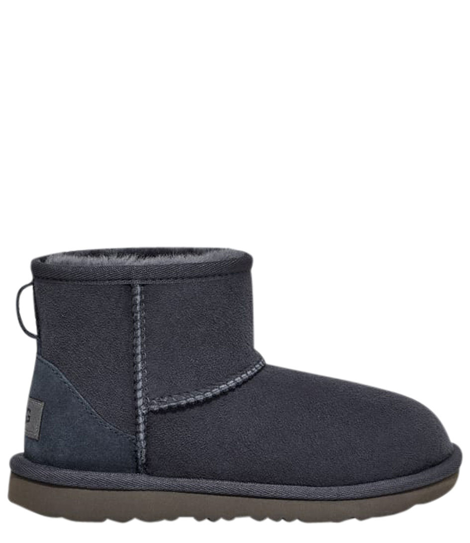 Kids store blue uggs