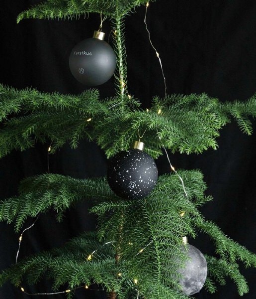 Zusss  Doosje Met 4 Kerstballen Off-Black