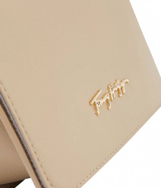 Tommy Hilfiger Crossbodytas Tommy Joy Mini Crossover Beige (AEG) Tommy Hilfiger Crossbodytas Tommy Joy Mini Crossover Beige (AEG)