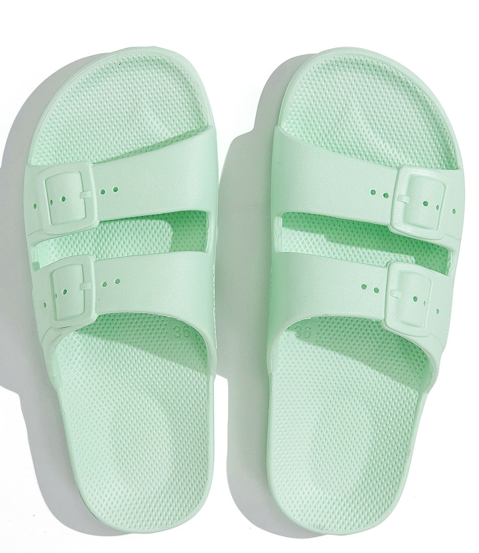 Mint hot sale flip flops