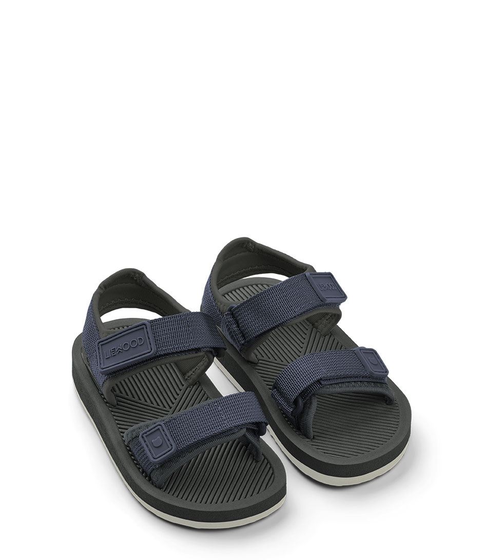 Calvin klein hot sale monty sandals