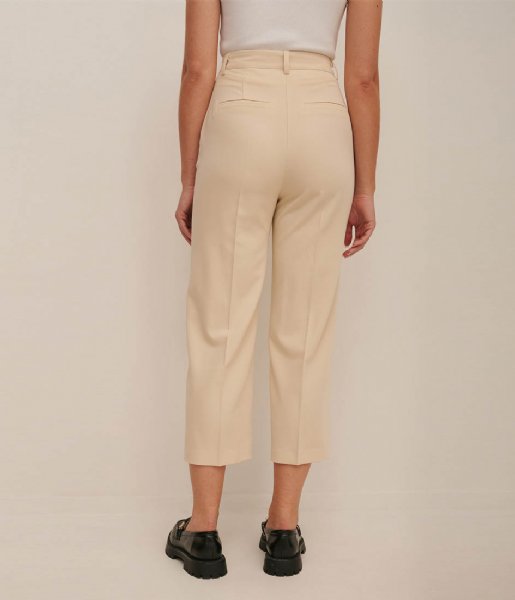 NA-KD  Cropped Suit Pants Sand Beige (1346)