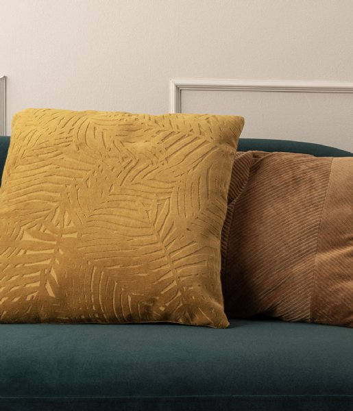 Present Time Sierkussen Cushion Palm Leaves Velvet Mustard Yellow (PT3666) Present Time Sierkussen Cushion Palm Leaves Velvet Mustard Yellow (PT3666)