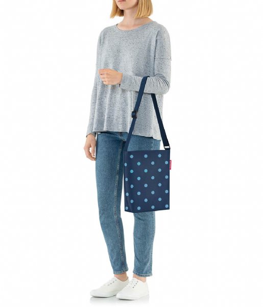 Reisenthel Schoudertas Shoulderbag S Mixed Dots Blue (HY4080) Reisenthel Schoudertas Shoulderbag S Mixed Dots Blue (HY4080)