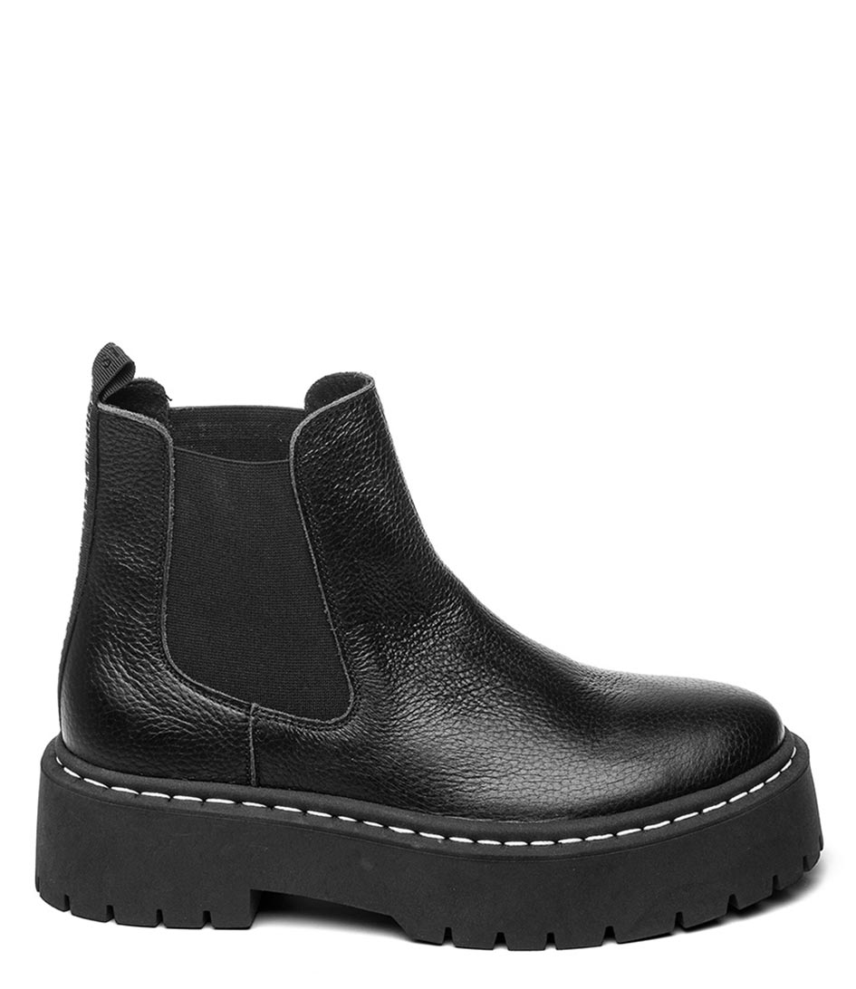 steve madden boots veerly